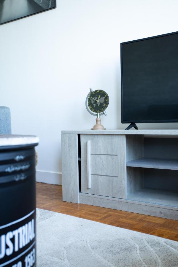 Le Privilege Aux Portes De Paris Bagnolet Ngoại thất bức ảnh